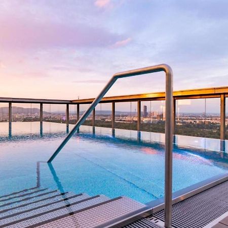 Mca Triiiple I Rooftop Pool I Free Parking I Netflix Wiedeń Zewnętrze zdjęcie