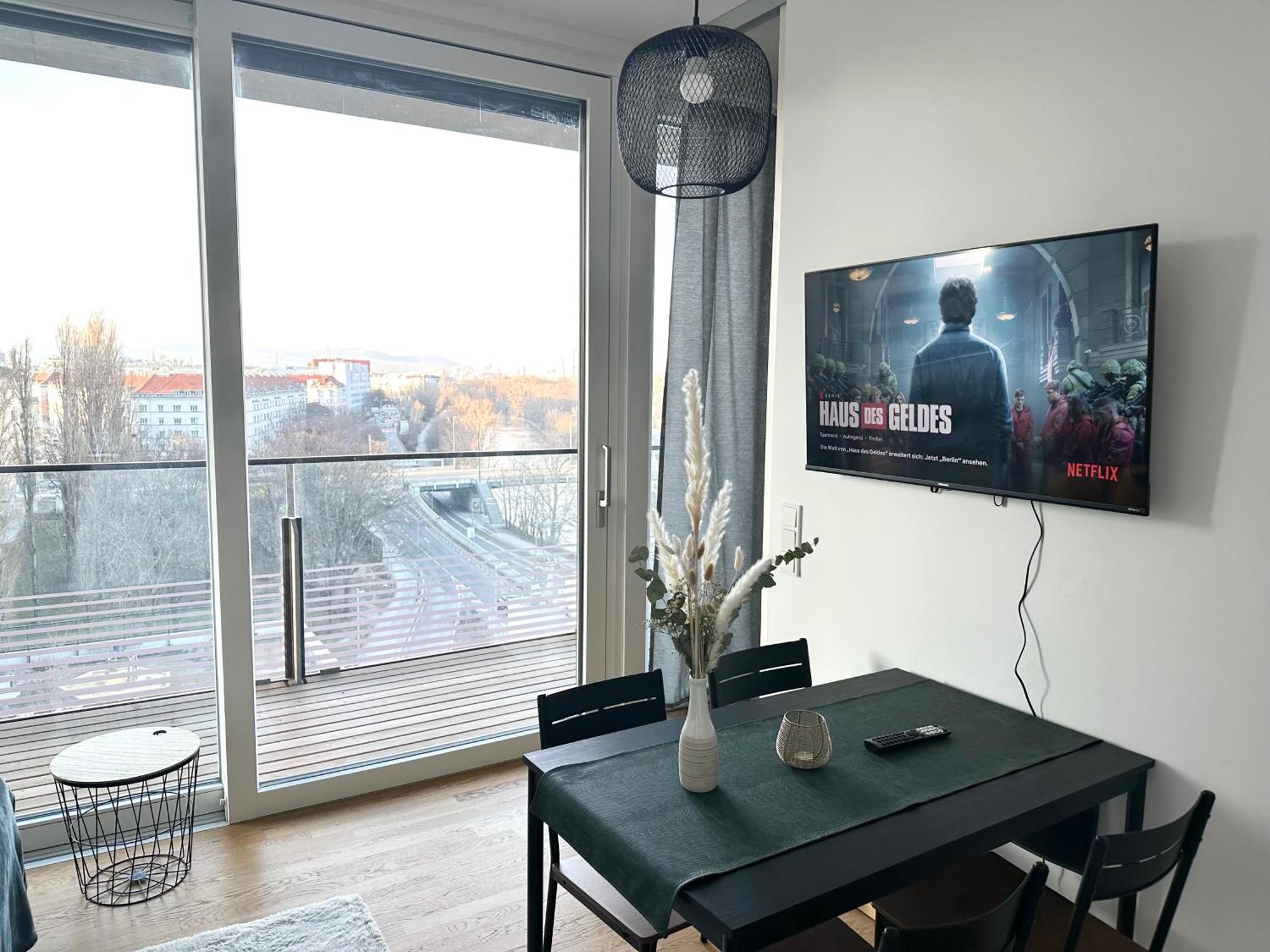 Mca Triiiple I Rooftop Pool I Free Parking I Netflix Wiedeń Zewnętrze zdjęcie